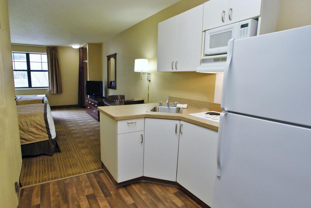 Extended Stay America Suites - Los Angeles - Torrance Harborgate Way Карсон Екстер'єр фото